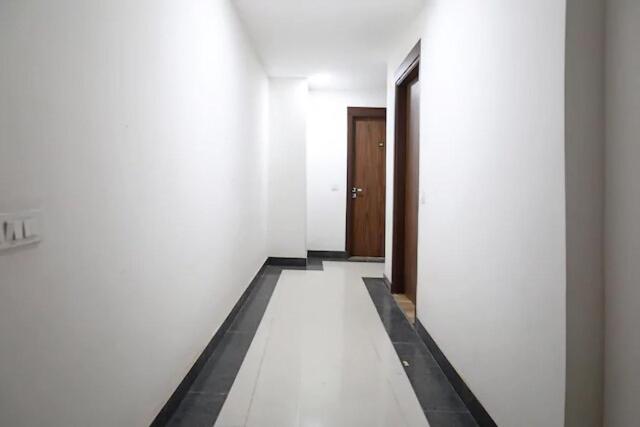 新德里 Townhouse Jp Residency Near Delhi Airport酒店 外观 照片